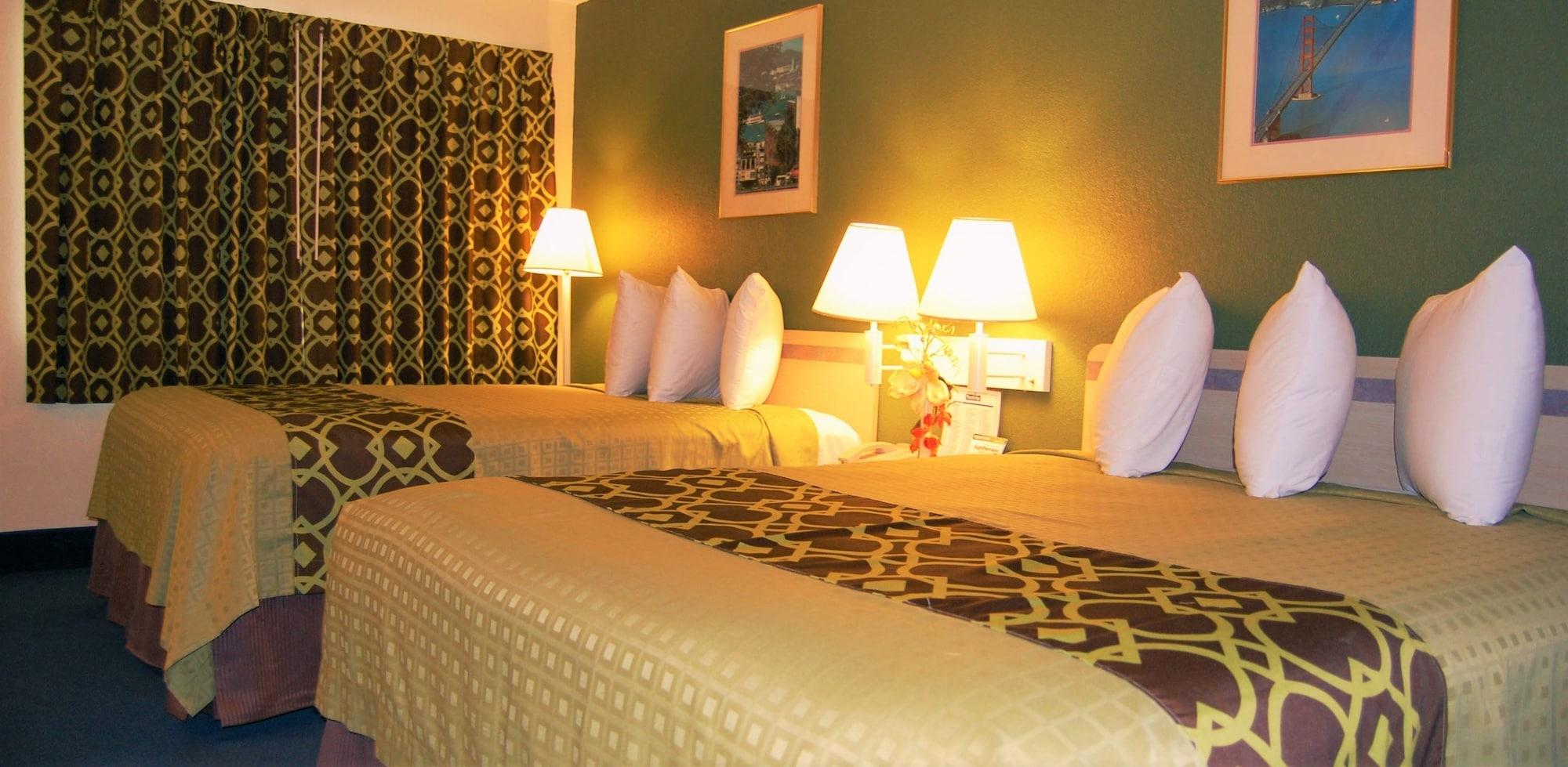 Travelodge By Wyndham Ca Motel 2*