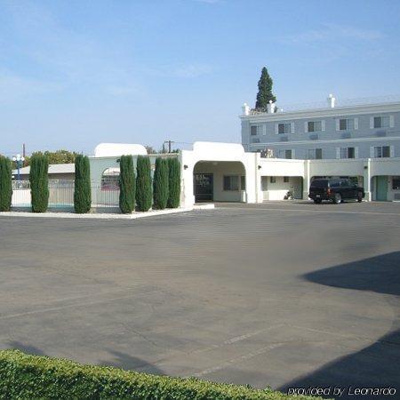 Travelodge By Wyndham Ca Motel